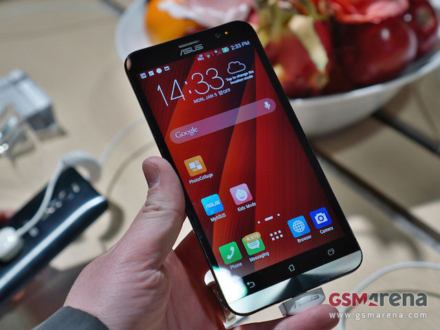 Asus Zenfone 2 vẫn giữ các nút điện dung