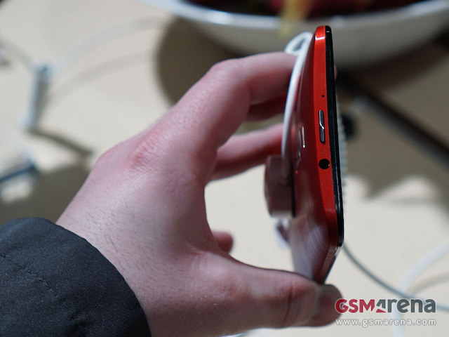 Thiết kế khá mỏng