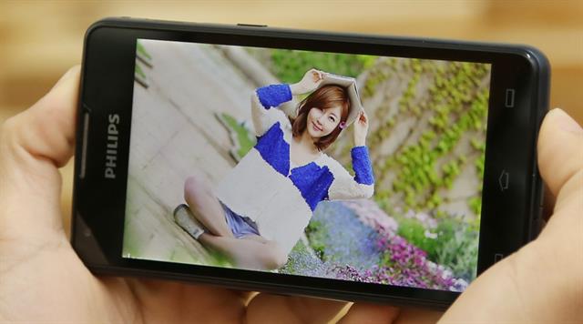 Philips Xenium W6610 được thegioididong phân phối với giá giảm chỉ còn 4.490.000 đồng