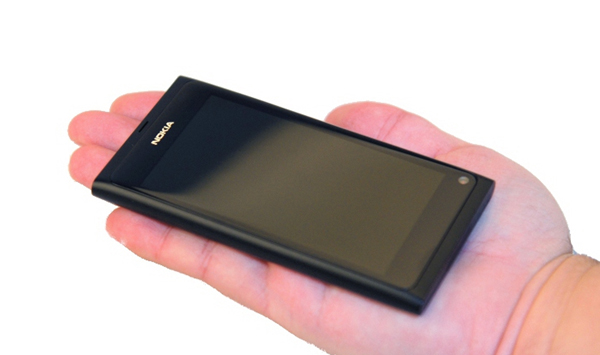 nokia-n9-unibody Thiết kế nguyên khối