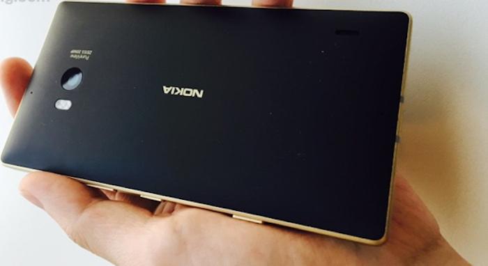 Nokia Lumia 930 phiên bản vàng xuất hiện > Lumia 930 rất bắt mắt