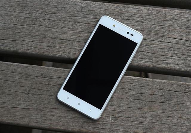 Smartphone rất giống iPhone 6