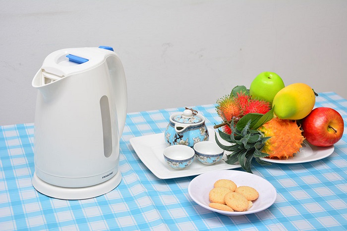 Bình đun Pensonic PAB-1701 1.8 lít giúp tiết kiệm thời gian đun nấu nước nóng