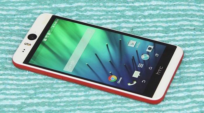 Điều gì xảy ra với HTC Desire EYE khi một con voi bước lên nó? > Điều gì xảy ra với HTC Desire EYE khi một con voi bước lên nó?