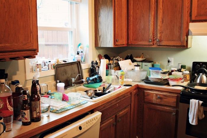Dọn dẹp như thế nào để gian bếp luôn sạch đẹp vào những ngày tết? > Ngán ngẩm với “bãi chiến trường” sau mỗi lần nấu nướng