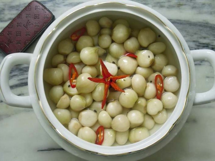 Dưa hành, món ăn quen thuộc ngày tết 6 món ngon ngày tết, bạn có biết? > Dưa hành, món ăn quen thuộc ngày tết