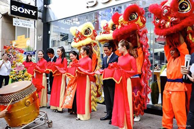 Sony đang bắt đầu hâm nóng tên tuổi của mình