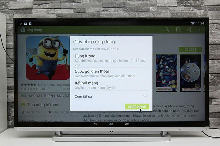 Cách tải ứng dụng trên tivi Toshiba > Chọn chấp nhận về giấy phép của ứng dụng