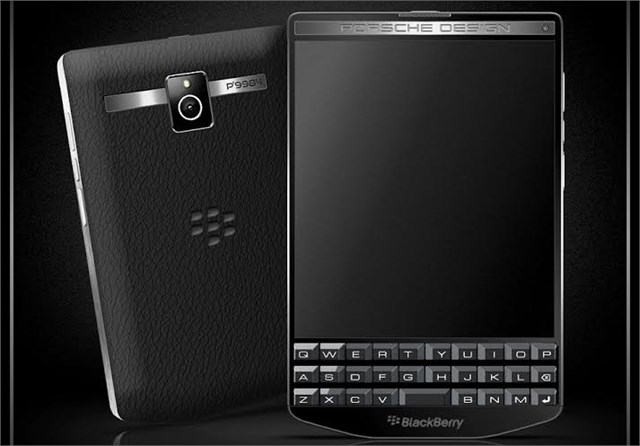 Blackberry porsche design p 9984