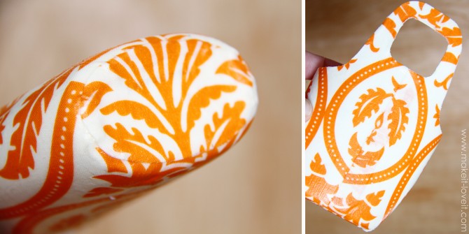 Tạo túi sạc điện thoại bằng vỏ chai sữa tắm