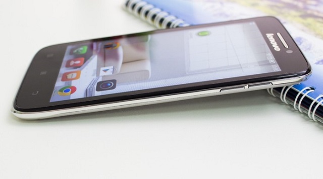 Lenovo S650 a Lenovo S650 a