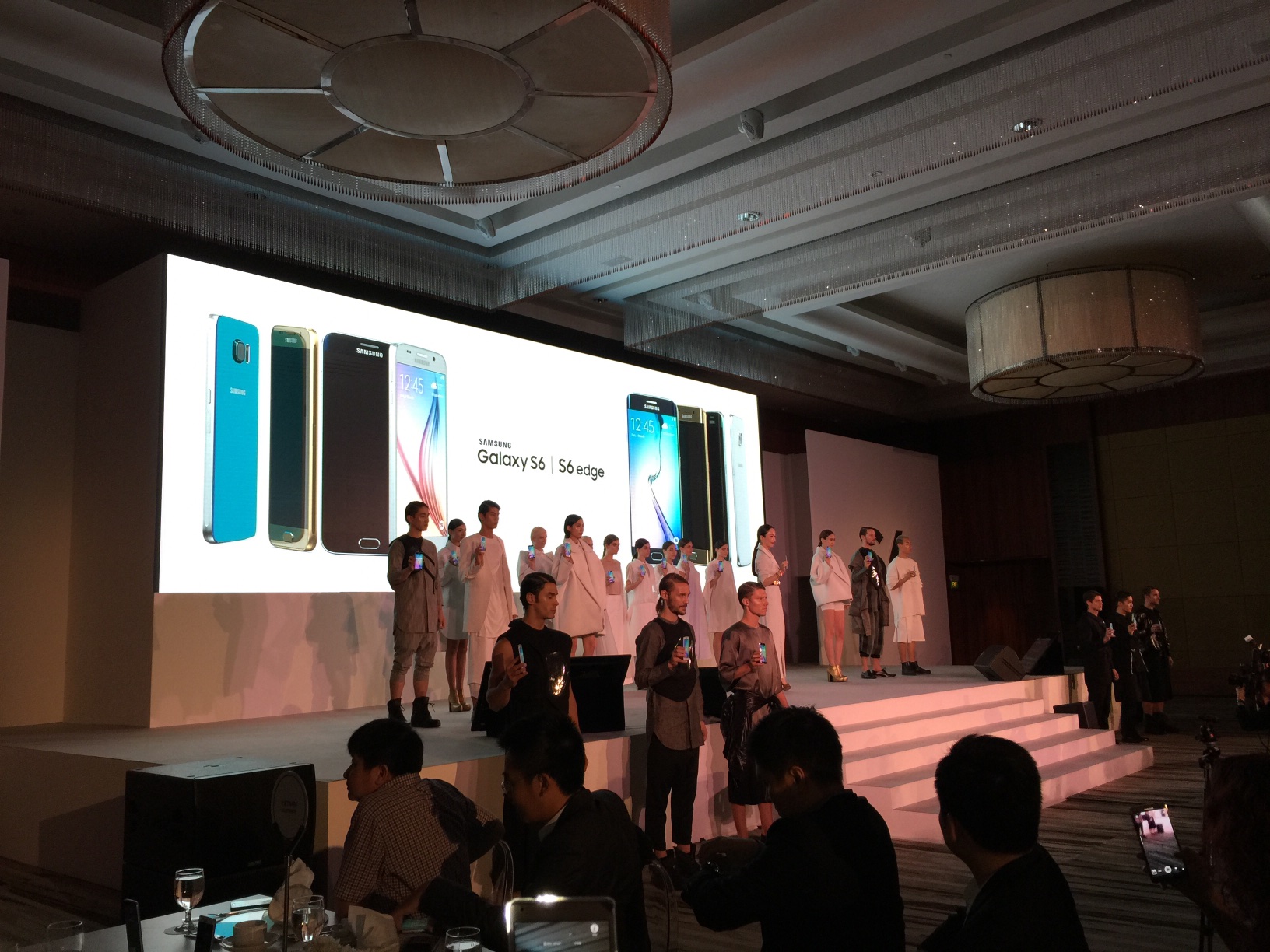 lives6singtgdd30 lives6singtgdd30