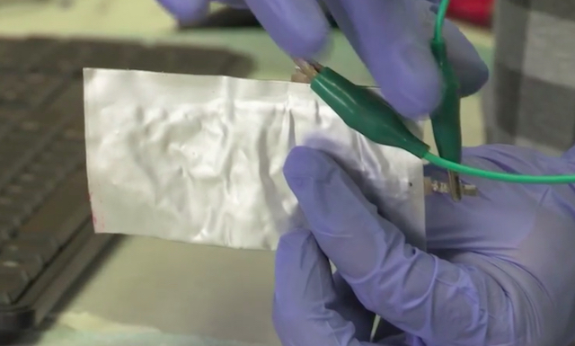 Pin mới được làm từ nhôm Pin mới được làm từ nhôm