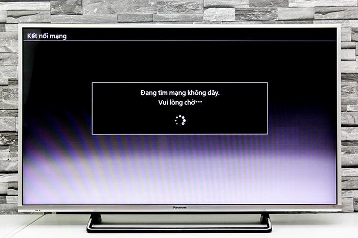 Tivi đang quét mạng Wifi