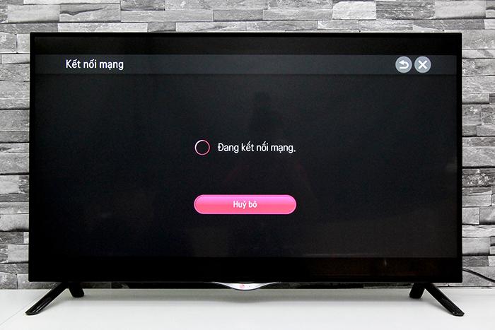 Cách kết nối mạng tivi LG UB700T > Tivi đang kết nối mạng