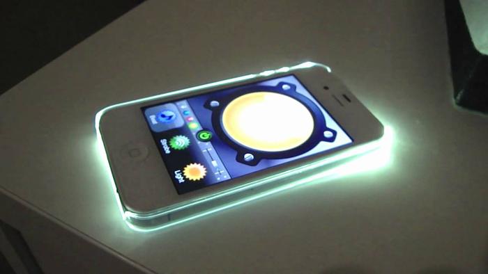 Cách tạo hình nền chiếu đèn pin trên iPhone theo như ý muốn