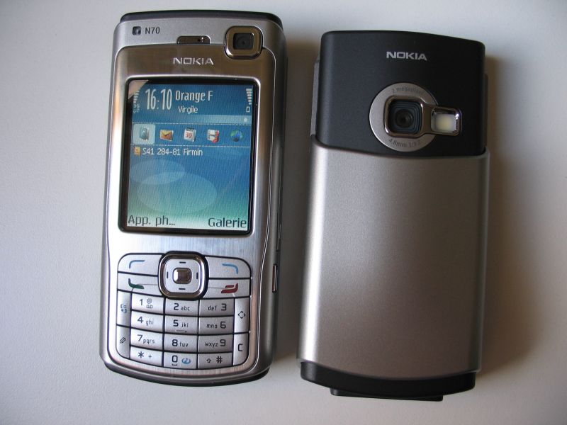 Nokia N70