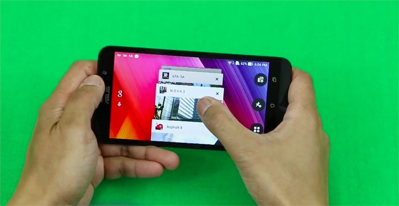 Zenfone 2 có thể chạy nhiều game cùng lúc