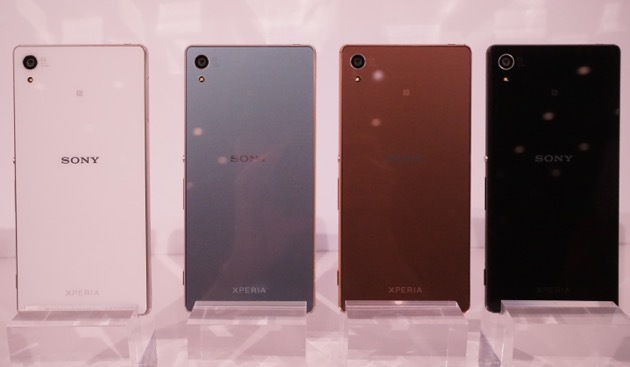 Xperia Z4 được bán ra với bốn gam màu Xperia Z4 với tùy chọn 4 màu sắc khác nhau