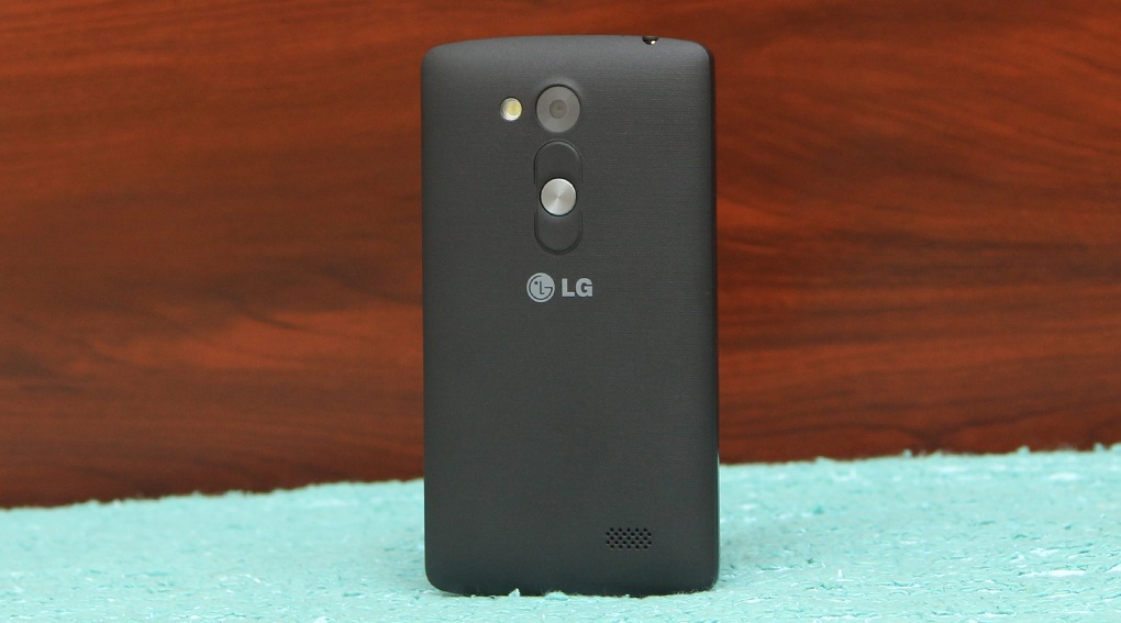 LG L Fino có thiết kế khá đẹp so với những đối thủ cùng phân khúc