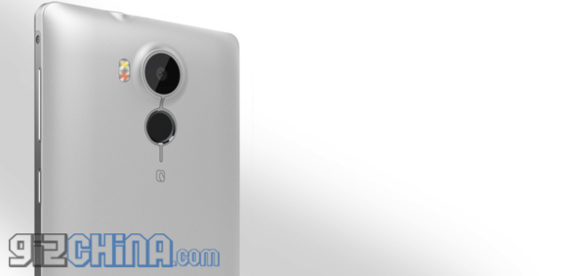 Smartphone chạy hai hệ điều hành của Elephone  2