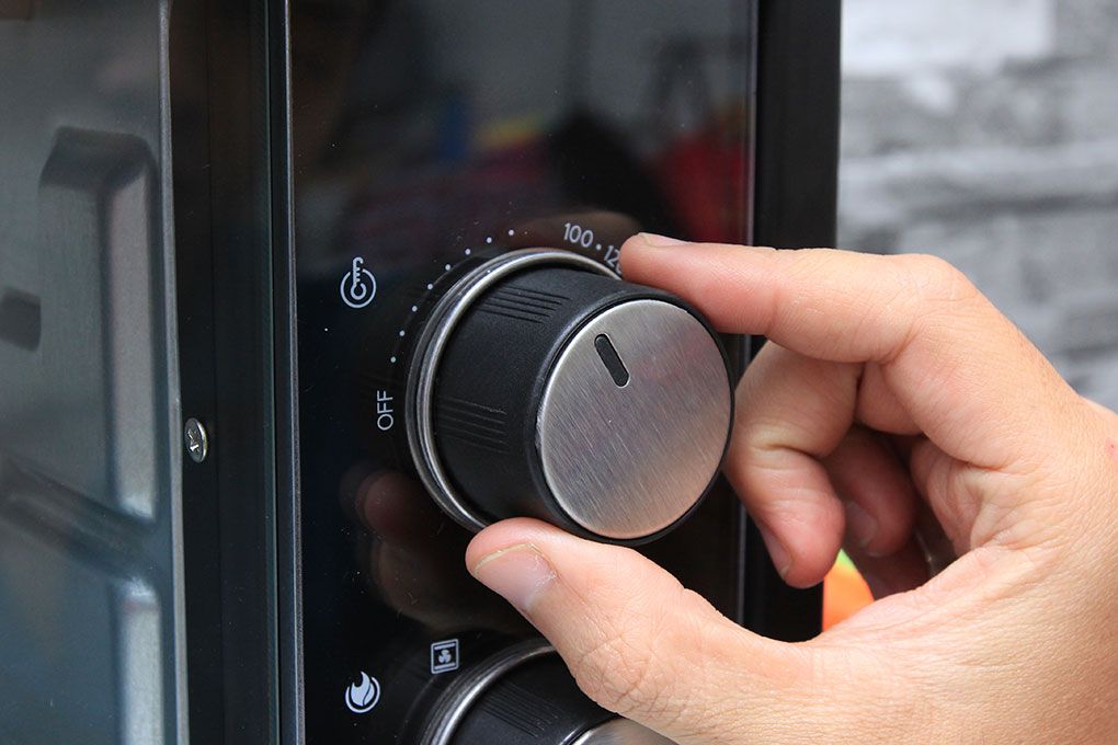 Lò nướng Pensonic của nước nào? Có tốt không? > Nướng nhanh với nhiệt độ cao