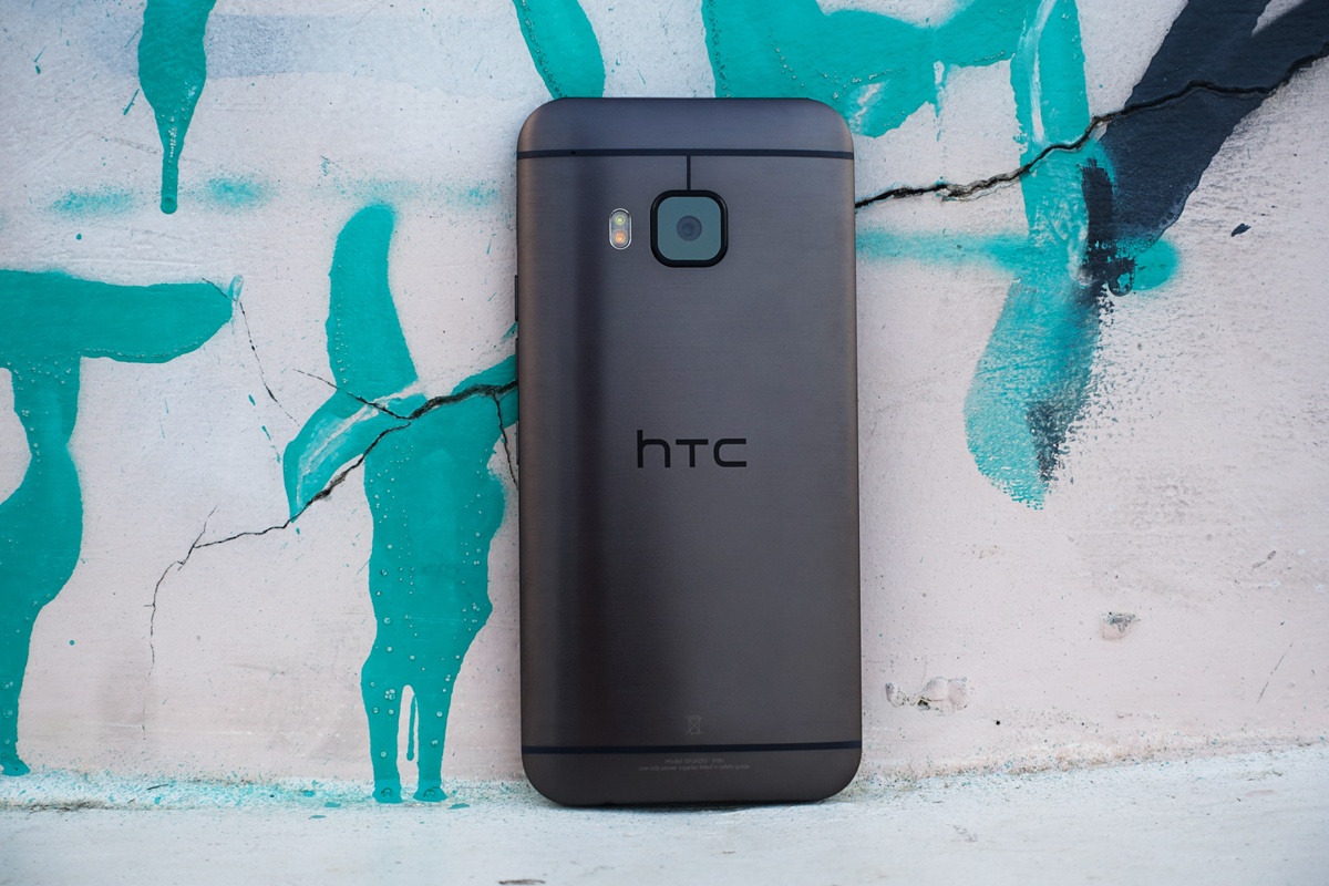 HTC One M9