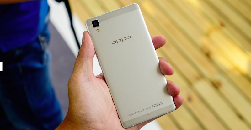 Loạt ảnh trên tay Oppo R7 và R7 Plus 4 Loạt ảnh trên tay Oppo R7 và R7 Plus 4
