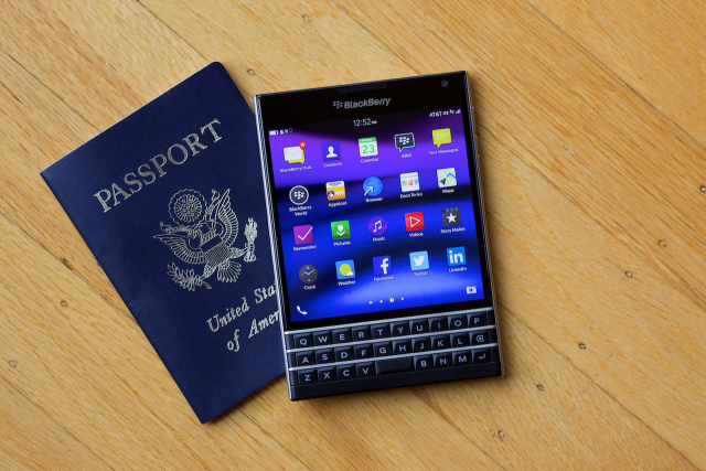 blackberry-passport blackberry-passport