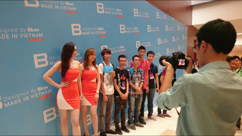 bphone24