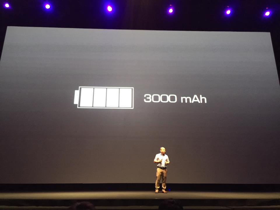 Pin 3000mAh có công nghệ sạc nhanh