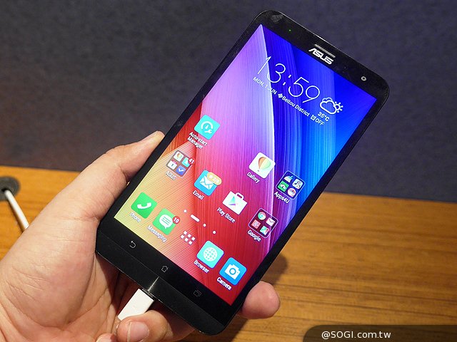 Zenfone 2 ZE600KL 1 Zenfone 2 ZE600KL 1