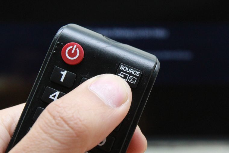 Nhấn SOURCE Cách ghi âm chương trình truyền hình trên tivi Samsung 2014 > Nhấn SOURCE