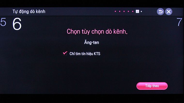 Cách khôi phục cài đặt gốc tivi thông minh LG bằng phím cơ > Chọn Tiếp theo