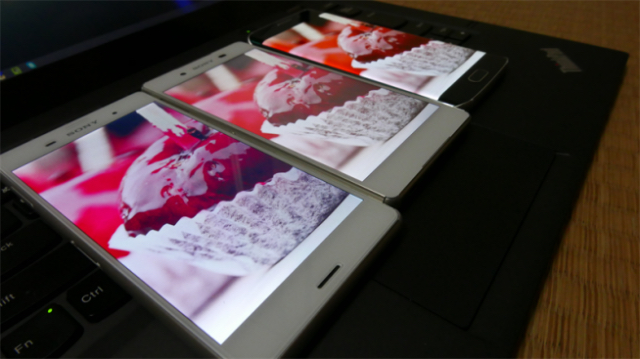 Loạt ảnh đập hộp Xperia Z4 ở Nhật 13 Loạt ảnh đập hộp Xperia Z4 ở Nhật 13