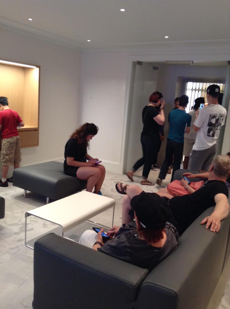 Apple Store ở Upper East Side Apple Store ở Upper East Side