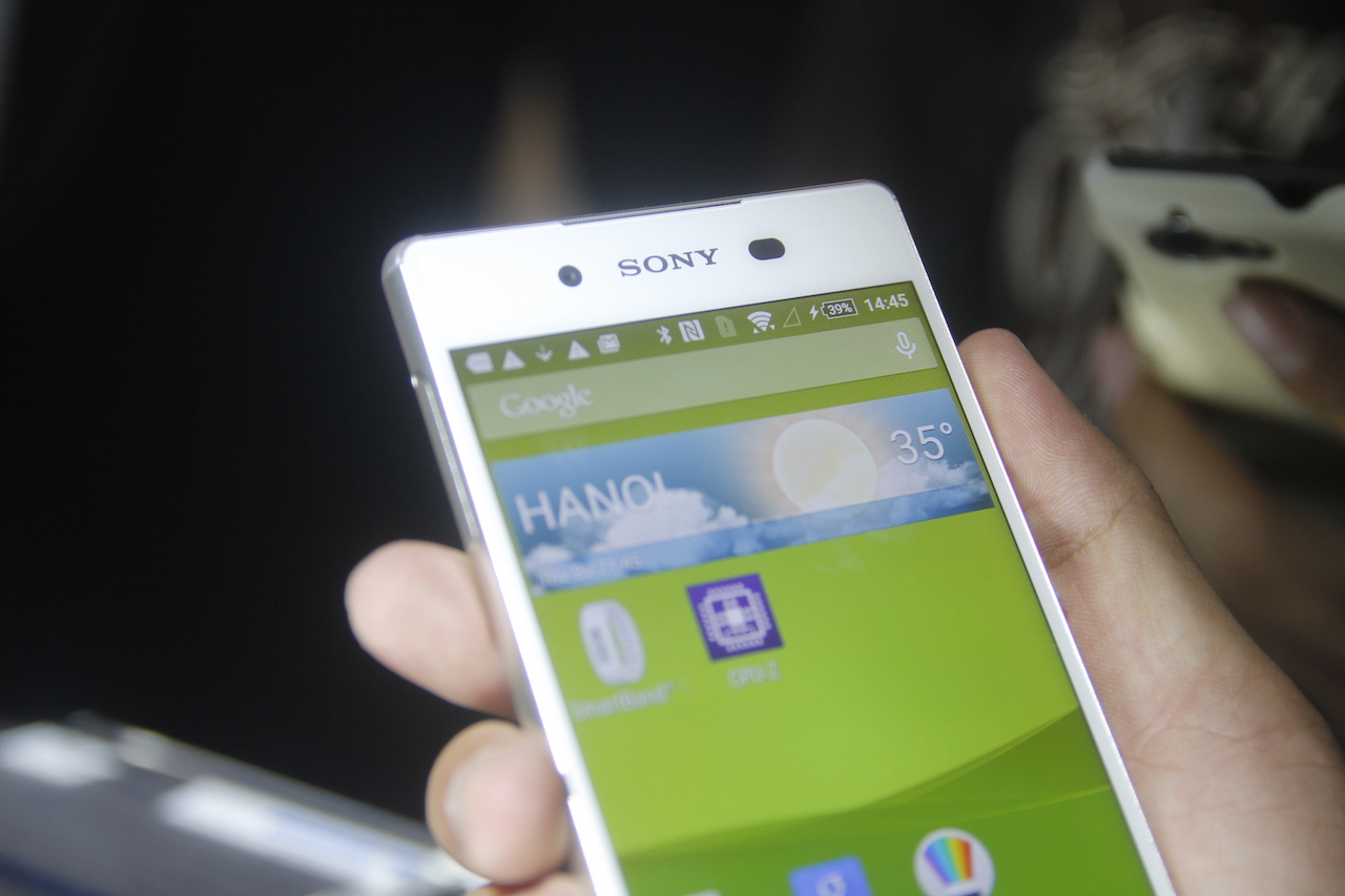 Trên tay Xperia Z3+ 3