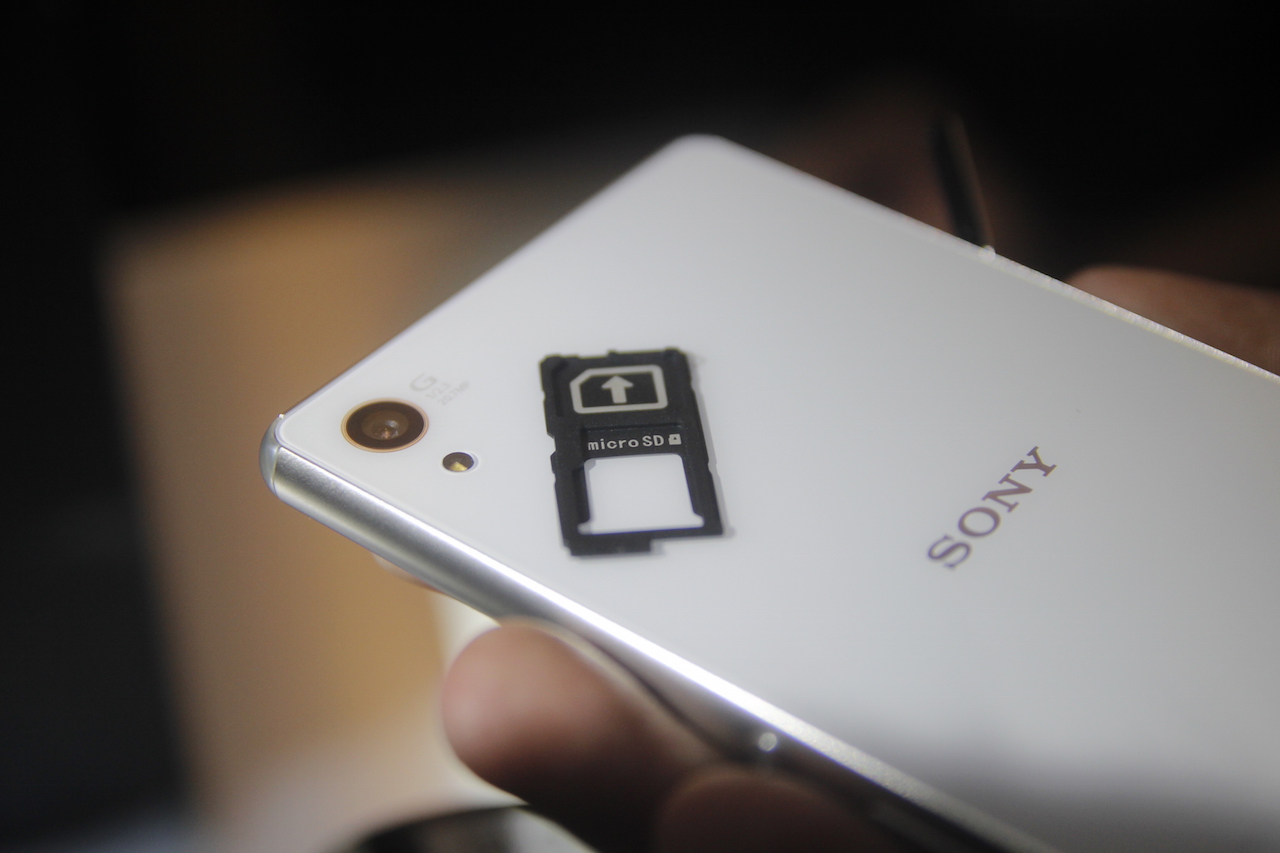 Trên tay Xperia Z3+ 8