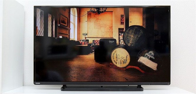 Cách xem dữ liệu trong USB trên tivi Toshiba