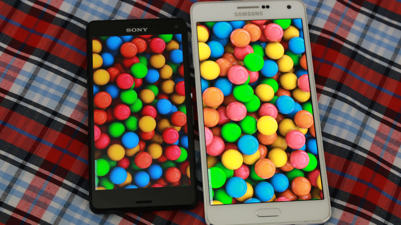 so-sanh-sony-xperia-z3-compact-va-galaxy-a7-7