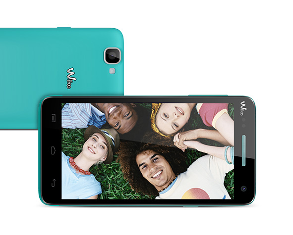 Máy ảnh tốt trong tầm giá, nhiều tính năng hữu ích