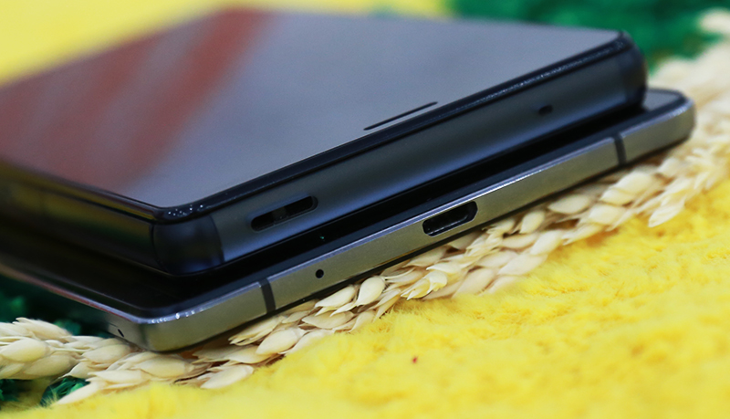 Sony Xperia Z3 Compact vs Oppo R5
