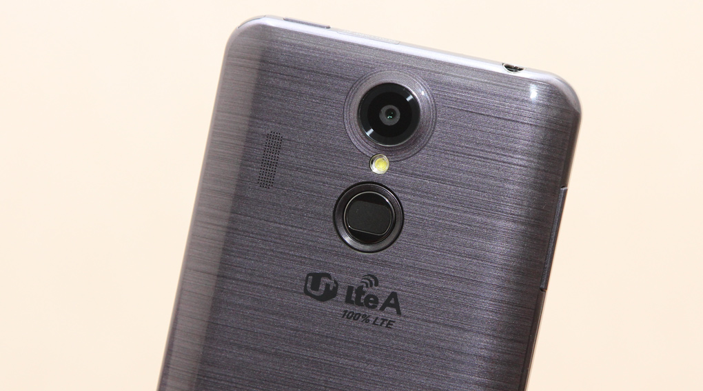 Pantech Vega Secret Up