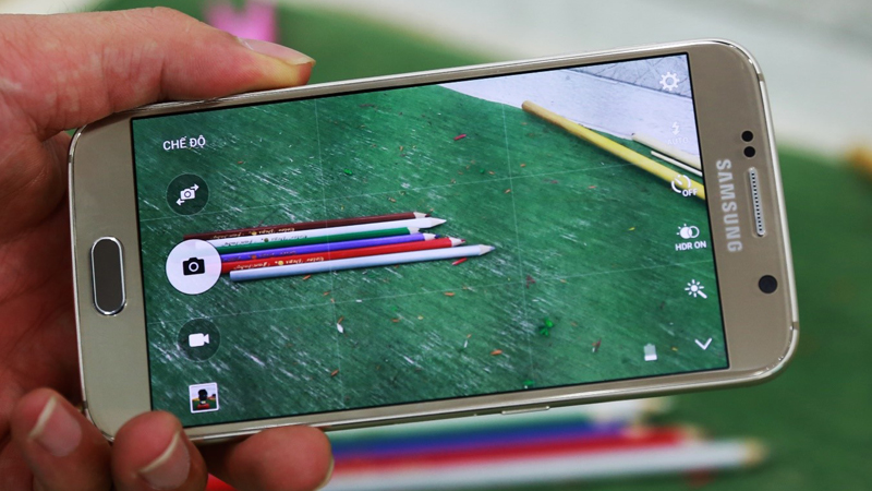 so-sanh-samsung-galaxy-s6-va-iphone-6-11