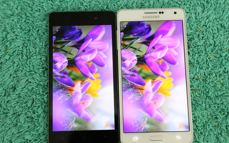 So sánh Oppo R5 và Samsung Galaxy A7