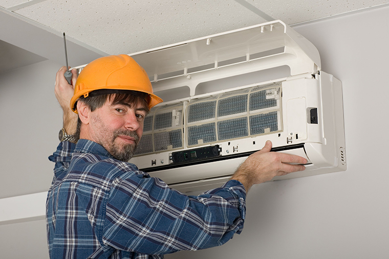 Bảo trì máy lạnh Inverter thường xuyên để động cơ hoạt động ổn định