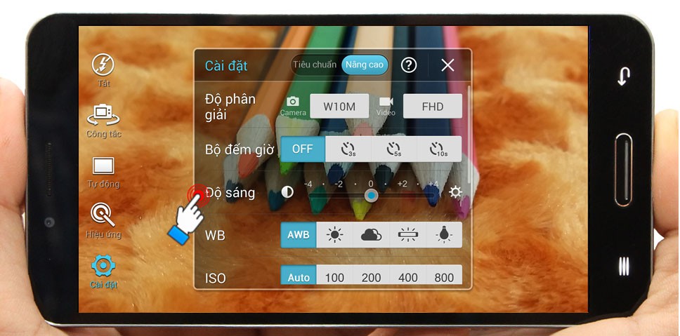 Chọn Độ sáng để điều chỉnh