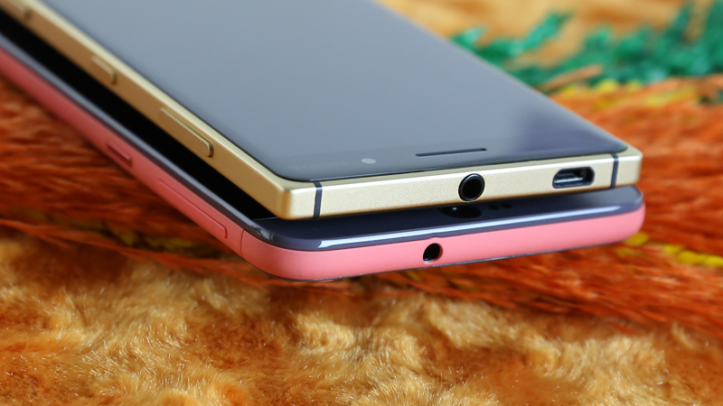 So sánh Lumia 830 và HTC Desire 826