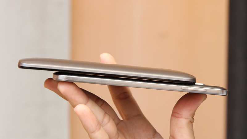 So sánh Samsung Galaxy E7 và Asus Zenfone 2 So sánh Samsung Galaxy E7 và Asus Zenfone 2