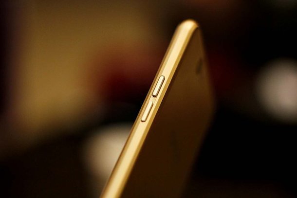 Ramos Mos1 có giá cực kỳ đẹp mắt 3 Ramos Mos1 có giá cực kỳ đẹp mắt 3